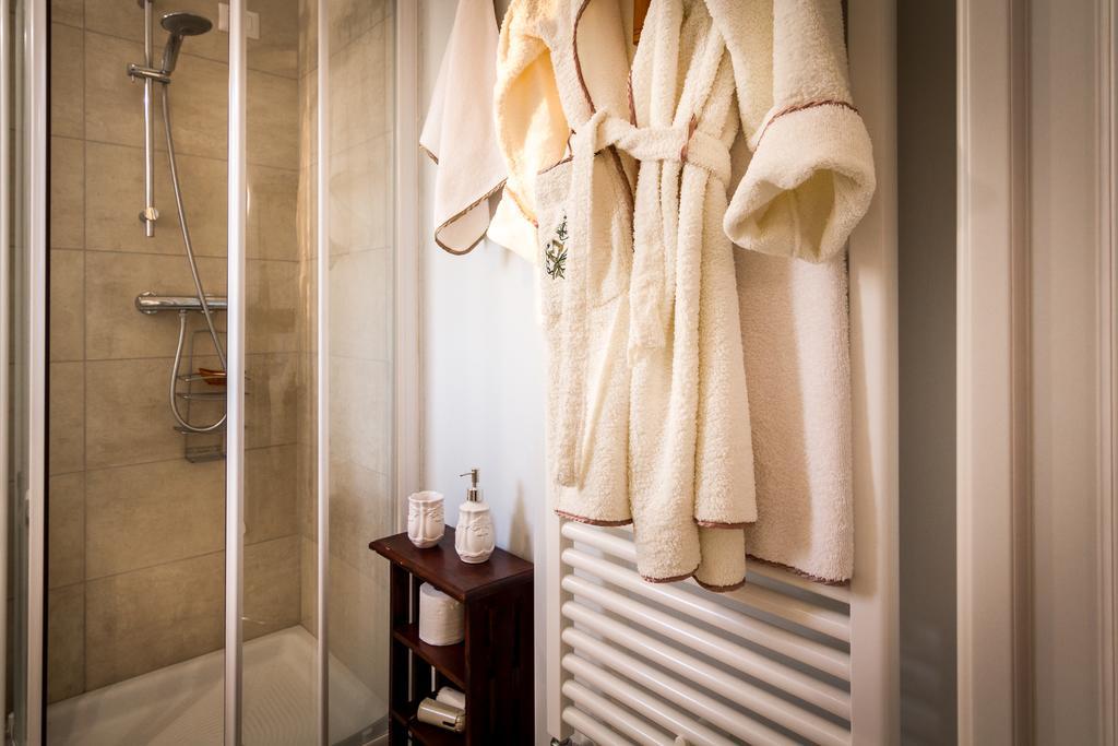 Le Casette Apartments - byMyHomeinComo Blevio Extérieur photo